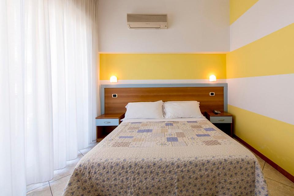 Hotel Le Soleil San Benedetto del Tronto Eksteriør bilde